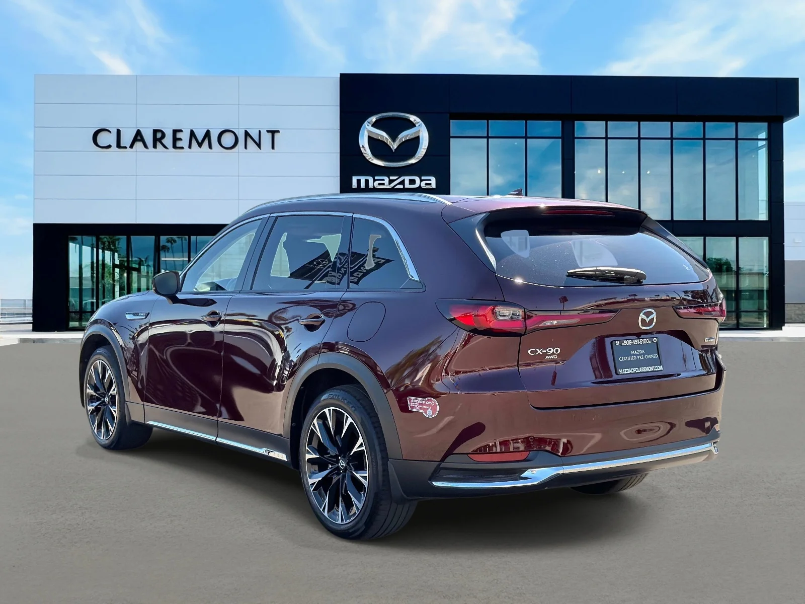 Certified Used 2024 ARTISAN RED PRE Mazda Premium AWD image 6