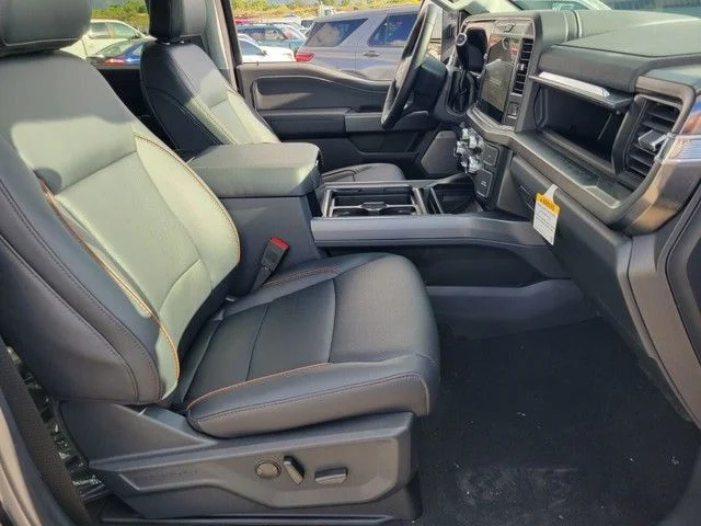 New 2026 Agate Black Metallic Ford F-250® Lariat® image 14