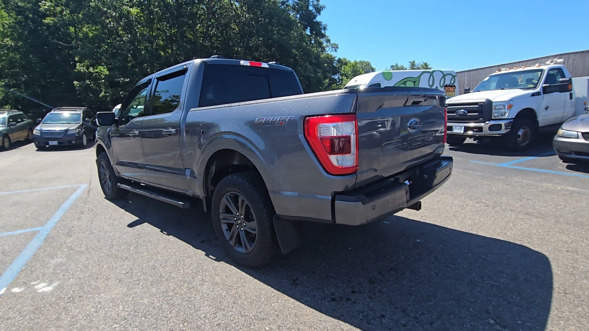Used 2023 Gray Ford Lariat image 17