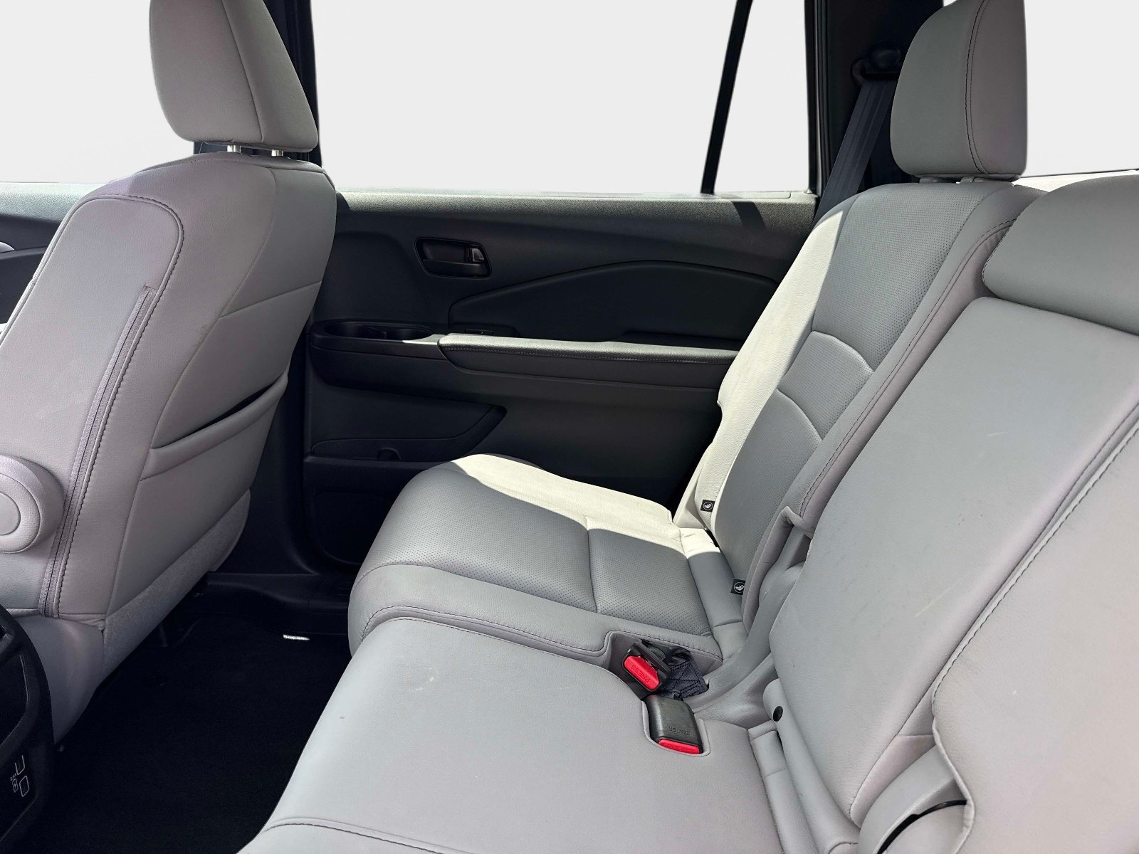 Used 2023 Lunar Silver Metallic Honda EX-L image 13