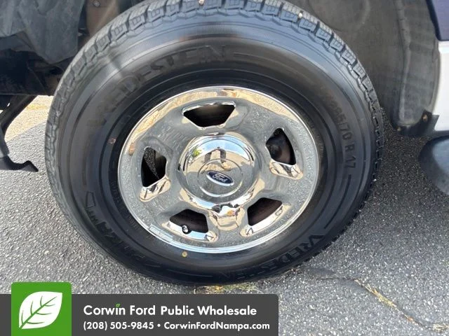 Used 2007 Blue Ford  image 9