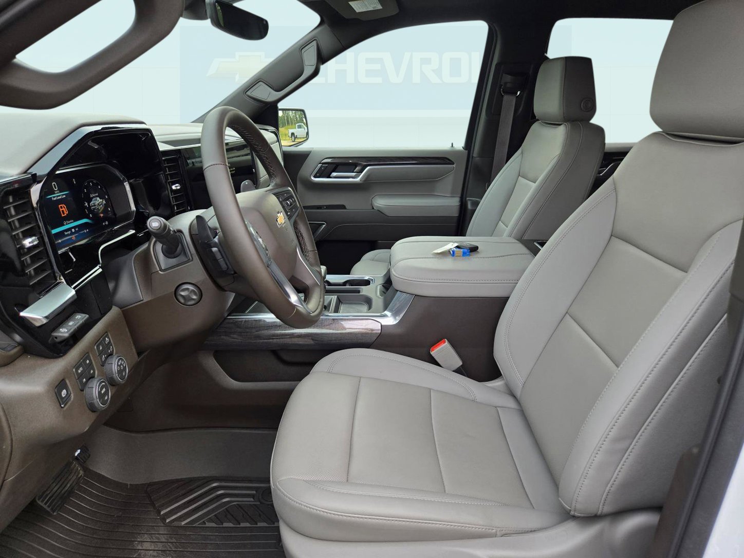 2026 Chevrolet Silverado 1500 LTZ - Photo 14