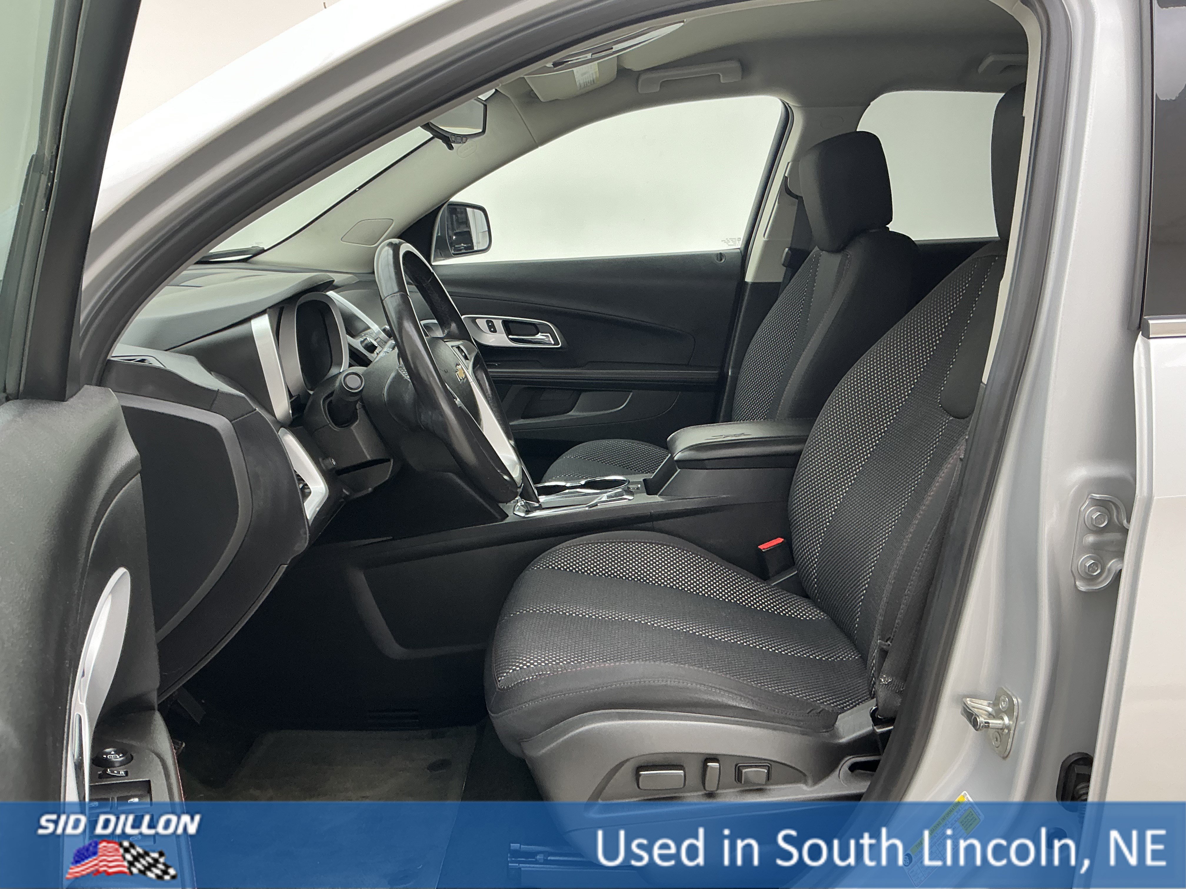 Used 2015 Silver Ice Metallic Chevrolet LT image 13