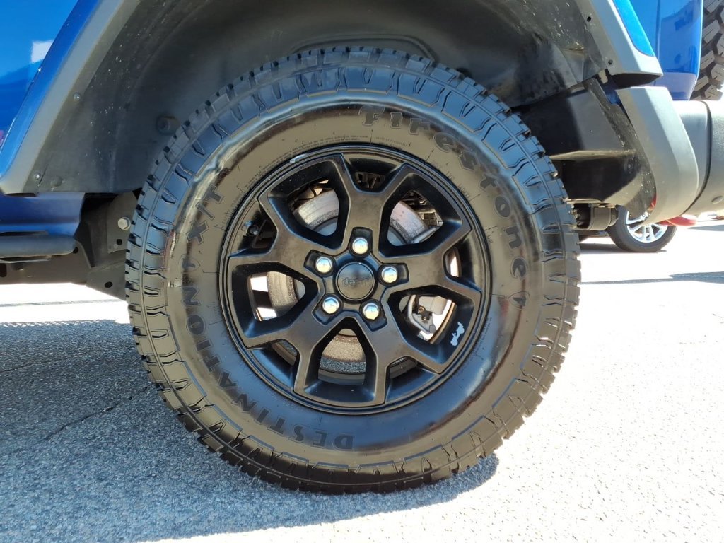 Used 2020 Ocean Blue Metallic Jeep Unlimited Rubicon image 21