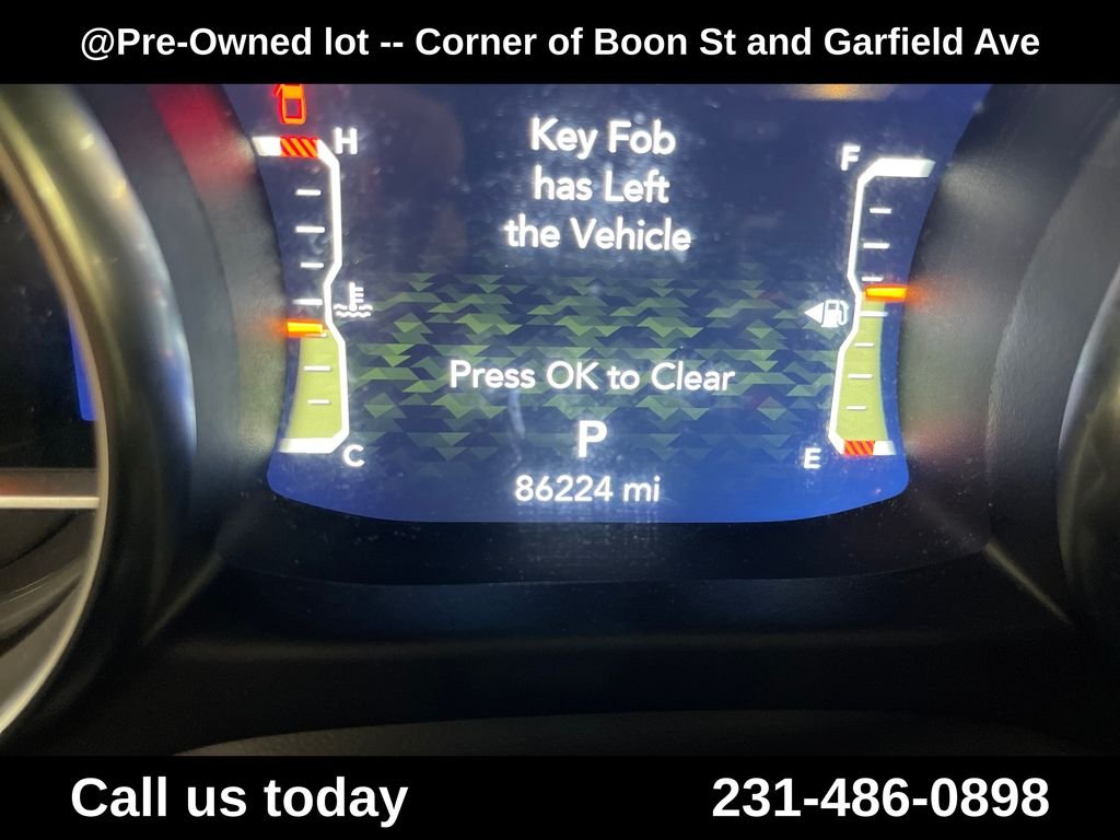 Used 2022 Beige Jeep Sport image 22