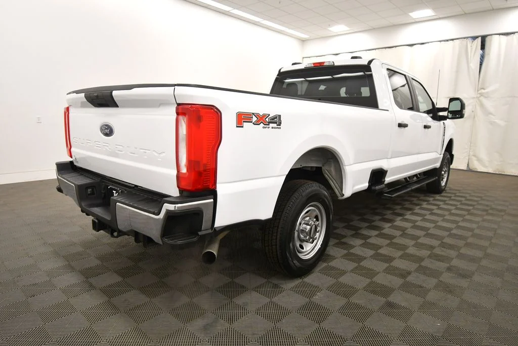 Used 2024 White Ford XL image 8