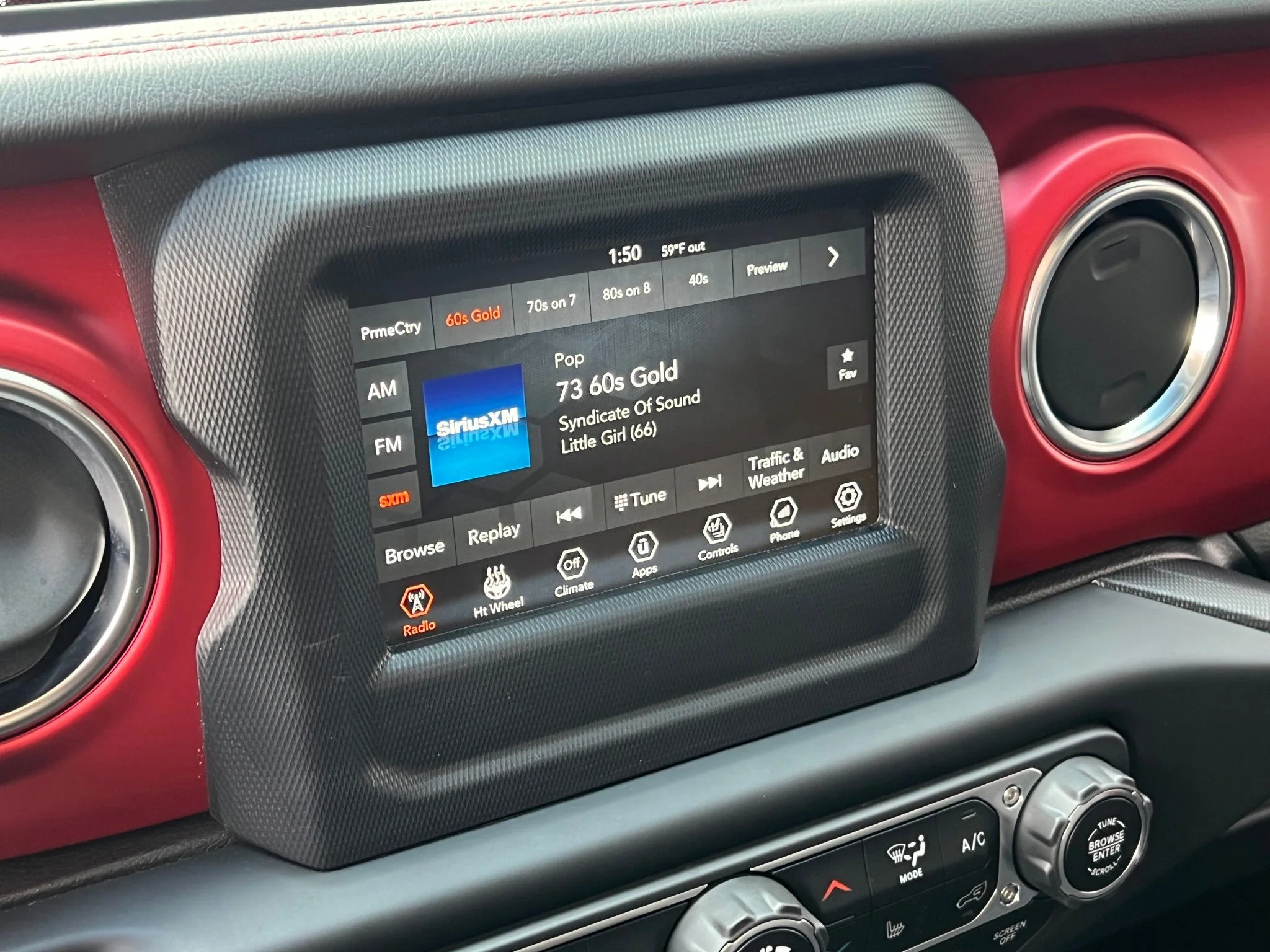 Used 2021 Red Jeep Rubicon image 18