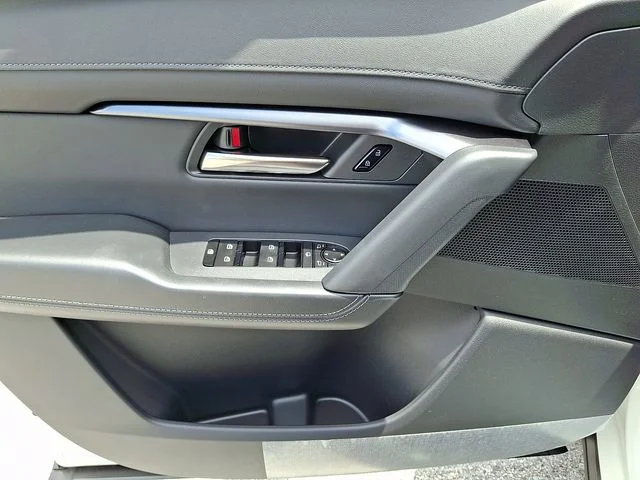 New 2026 White Mazda 2.5 S Select image 9