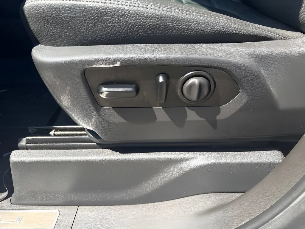 Used 2021 SATIN STEEL METALLIC GMC Denali image 11
