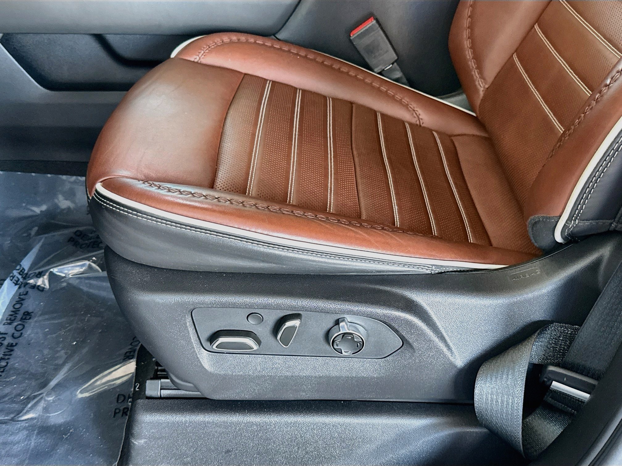 Used 2024 Onyx Black GMC Denali Ultimate image 20