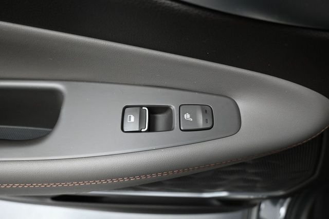 Used 2020 Gray Hyundai Limited image 18