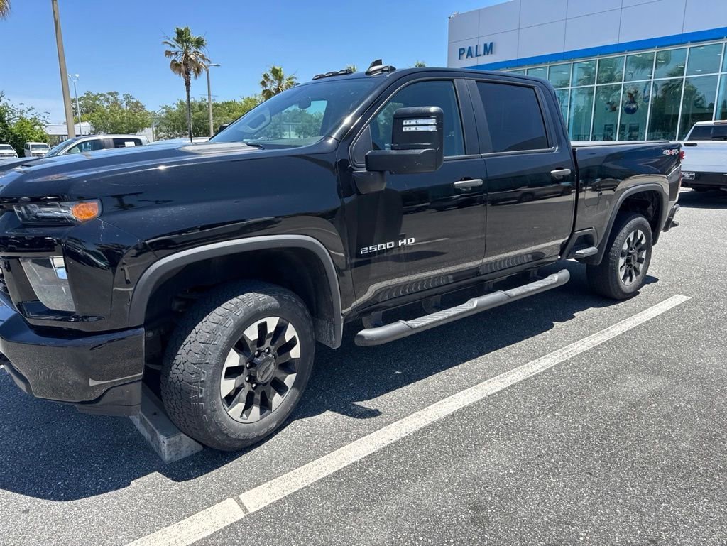 2020 Chevrolet Silverado HD Custom 4WD Crew Cab Standard Box's photo