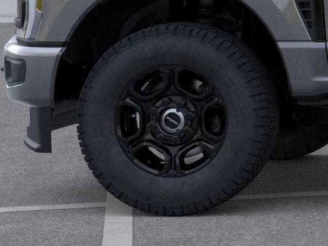 New 2026 Gray Ford XL image 20