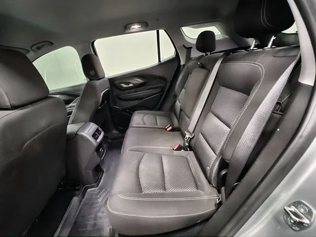 2022 GMC Terrain SLE - Photo 23