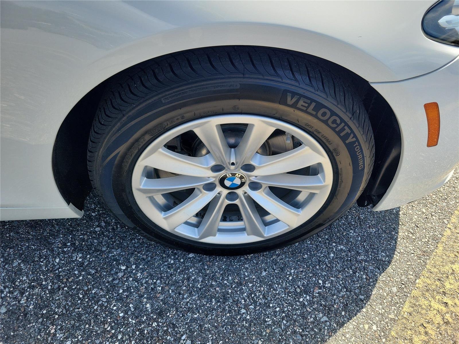 Used 2015  BMW 528I XDRIVE image 6