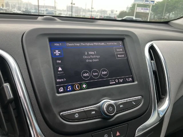 2024 Chevrolet Equinox LS - Photo 13