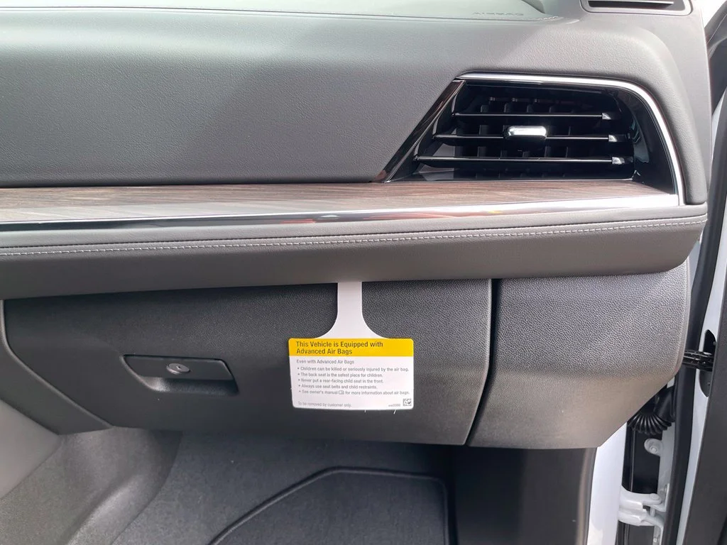 New 2026 Summit White Chevrolet LT image 35