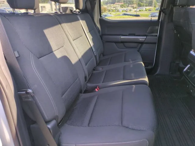 Used 2023 White Ford XLT image 32