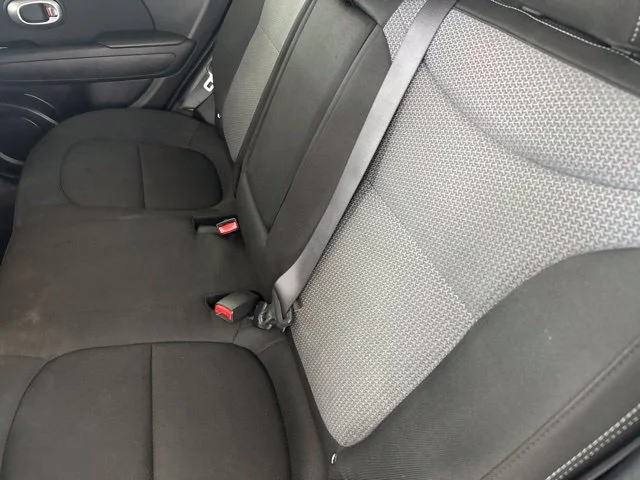 Used 2019 Silver Kia Plus image 27
