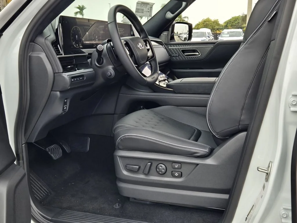 2026 INFINITI QX80 Autograph - Photo 13
