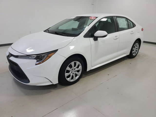 Certified Used 2020 Super White Toyota LE image 3