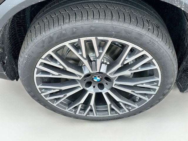 New 2026 Black BMW sDrive40i image 26