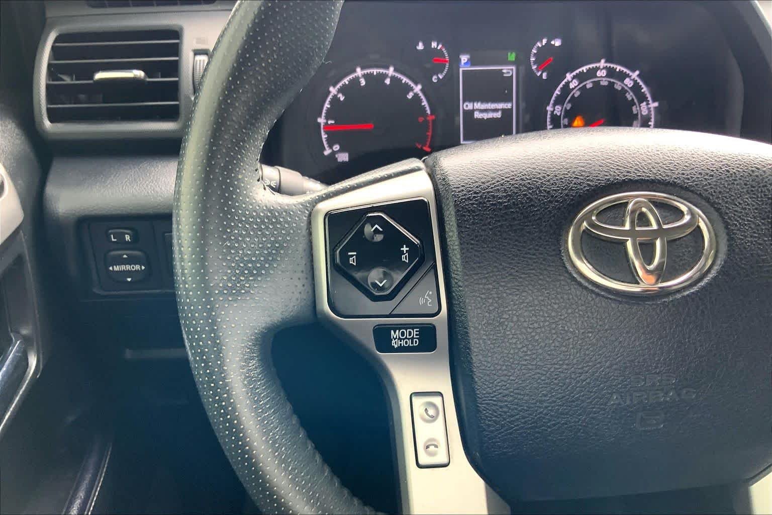 Used 2022 White Toyota SR5 Premium image 24