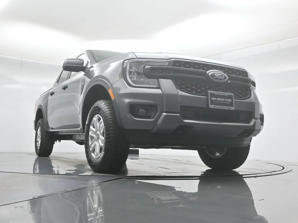 New 2025 Gray Ford XL image 44