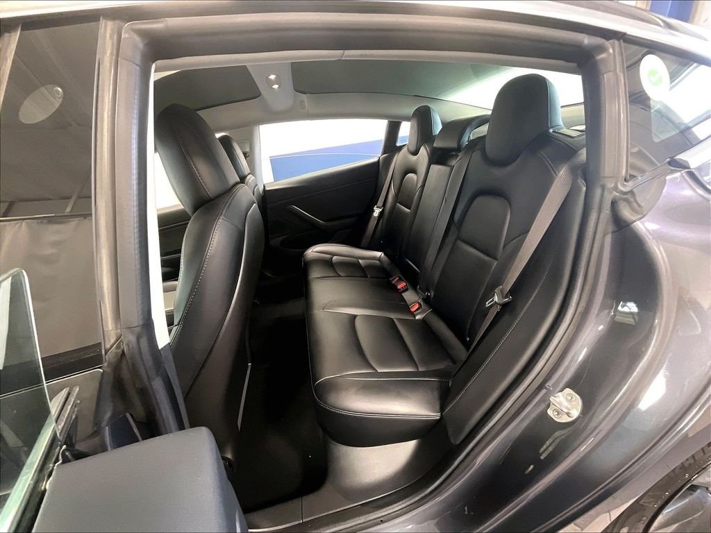 Used 2018 Gray Tesla Long Range image 15