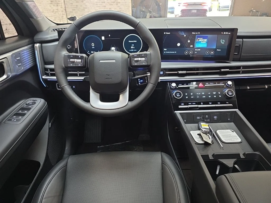 New 2026 Shimmering Silver Hyundai Limited image 15