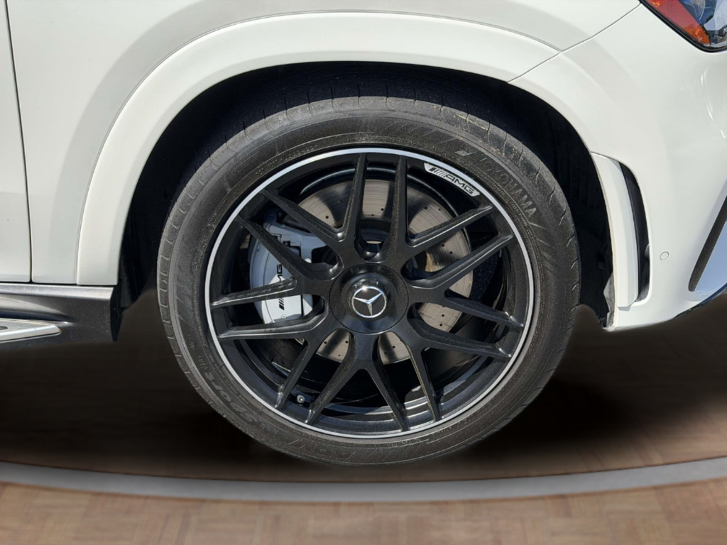 Used 2022 White Mercedes-Benz GLE 53 AMG® image 26