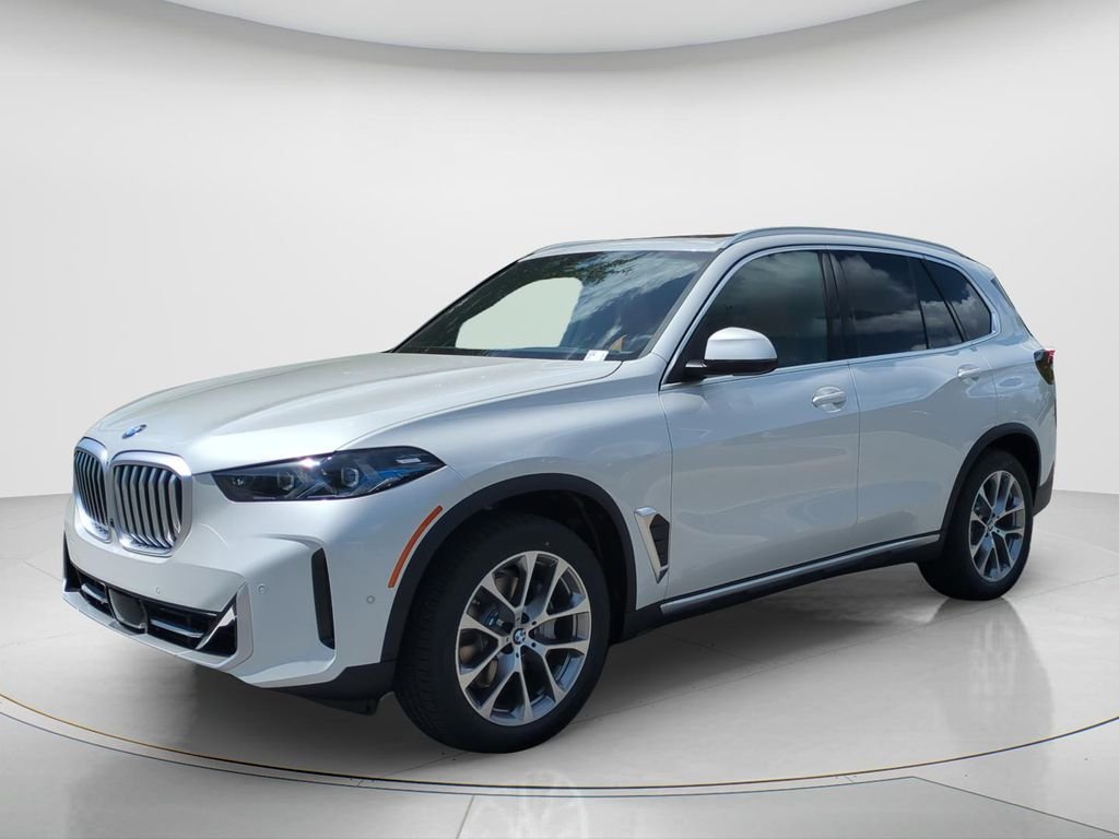 Certified Used 2026 Mineral White Metallic BMW xDrive40i image 1