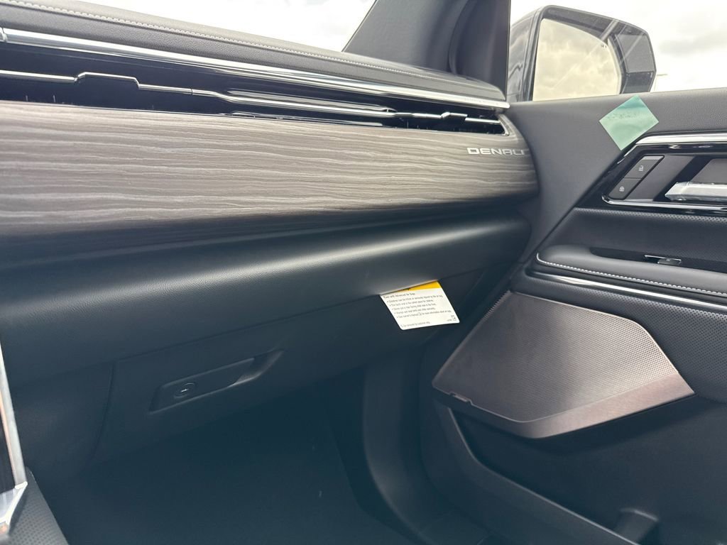 2025 GMC Sierra EV Denali - Photo 30