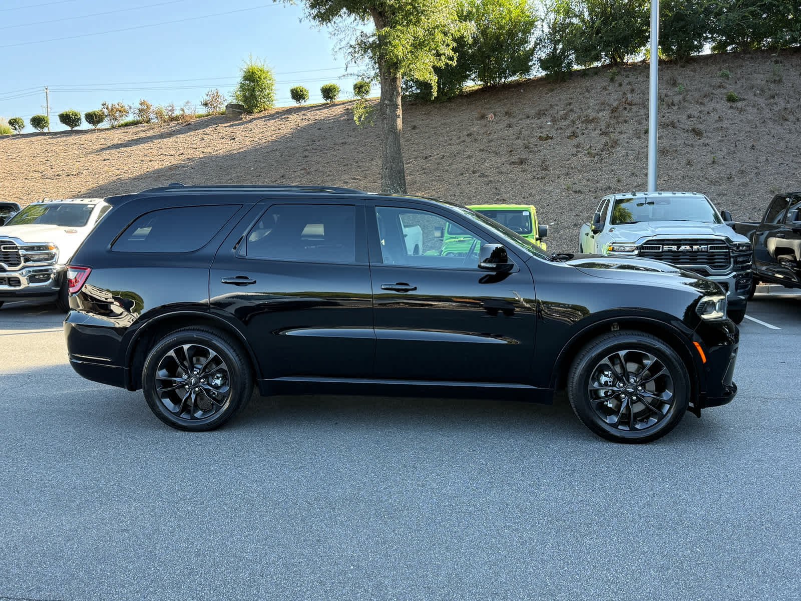 Used 2024 DB Black Clearcoat Dodge R/T Plus image 6