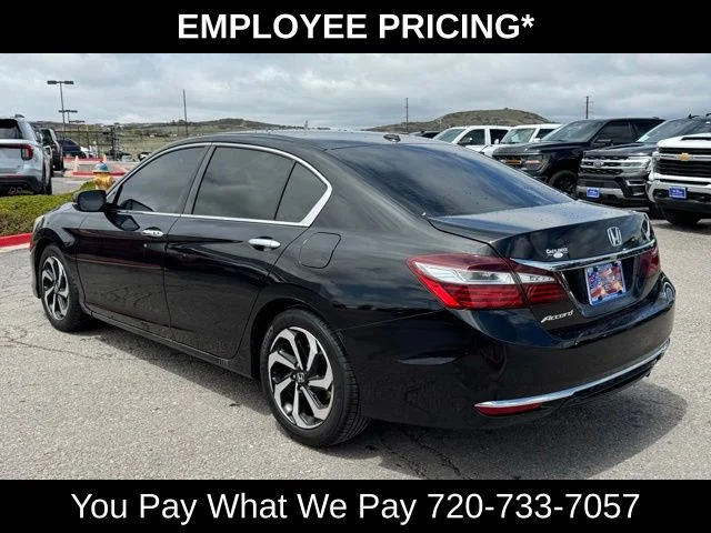 Used 2016 Black Honda EX-L image 3