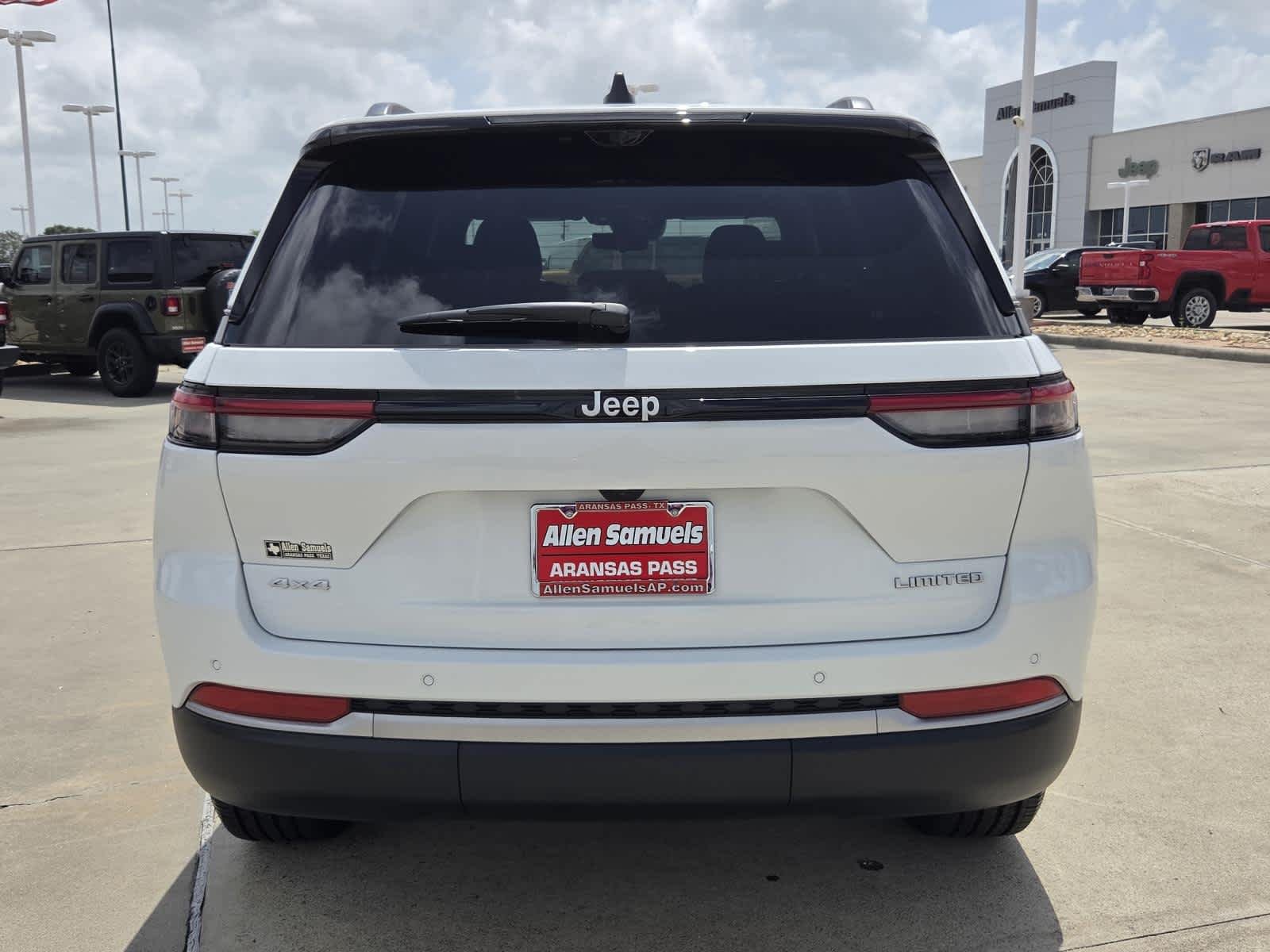 New 2026 Bright White Clearcoat Jeep Limited image 4