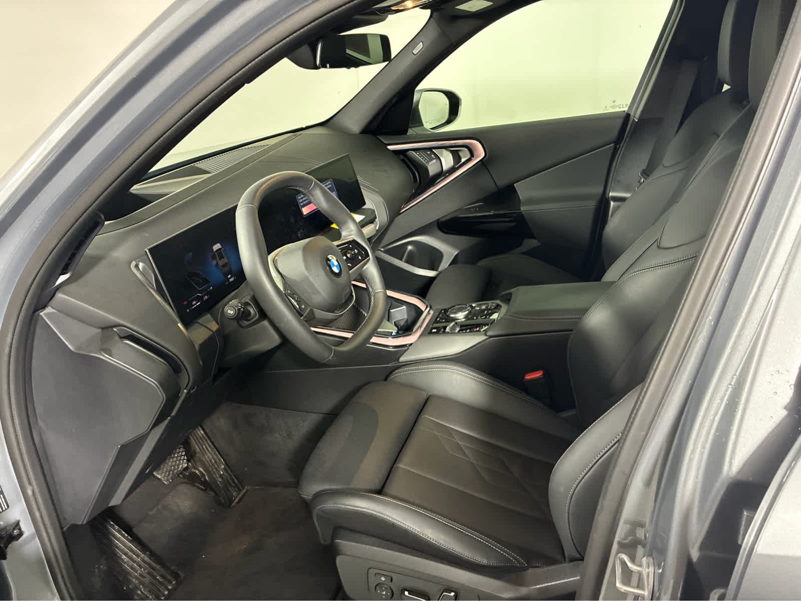 Used 2026 Skyscraper Grey Metallic BMW 30 xDrive image 7