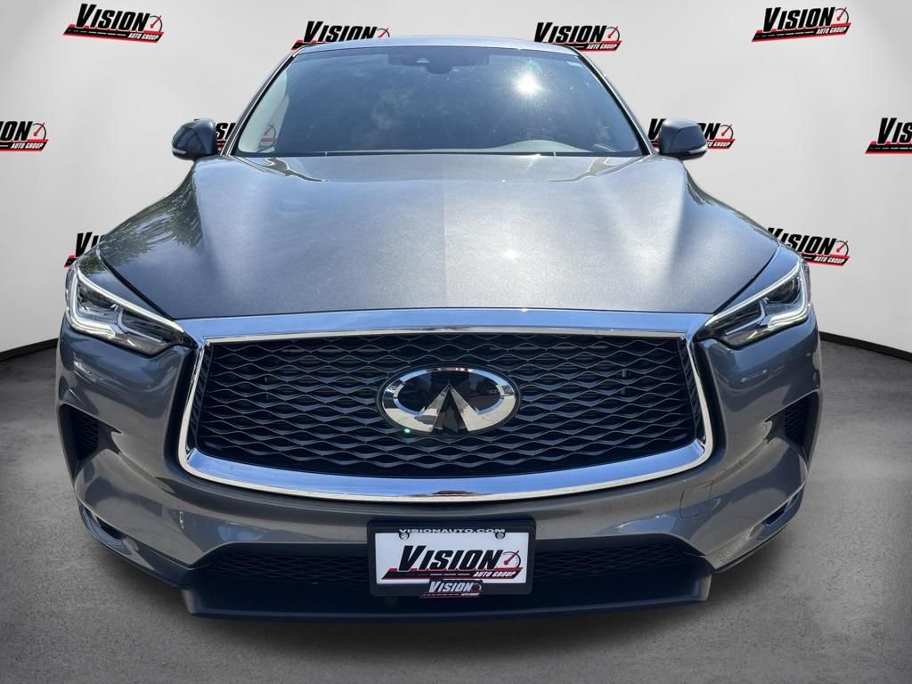 Used 2025 Gray INFINITI PURE image 2