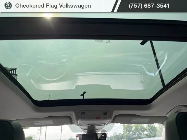 New 2026 White Volkswagen 1.5T SE image 30