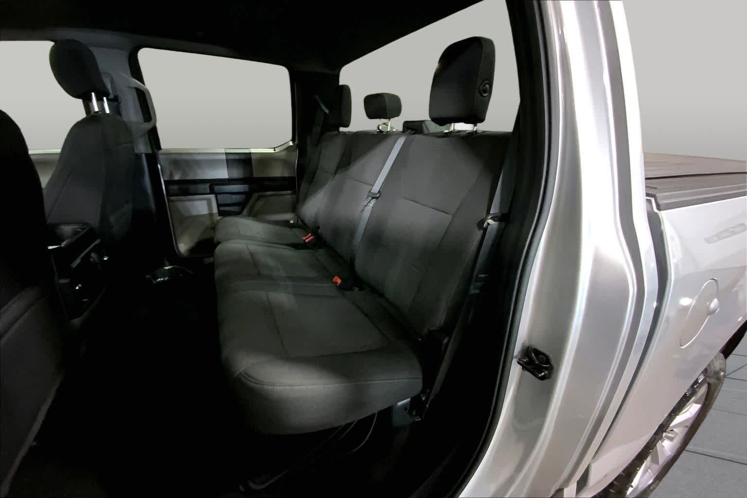 Used 2018 Ingot Silver Ford XL image 21