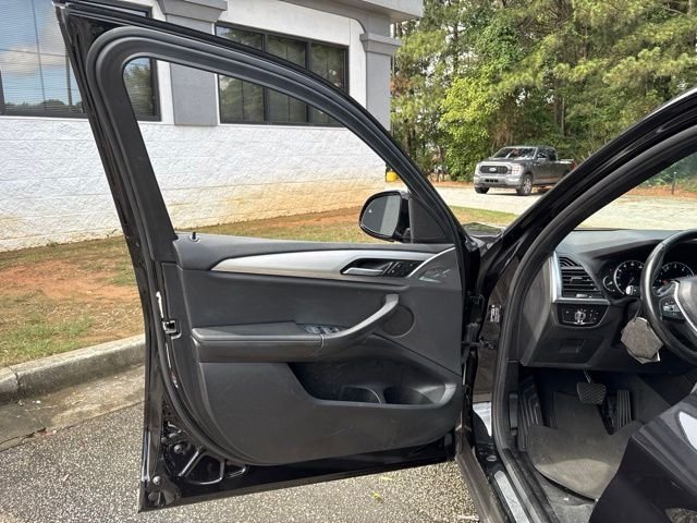 Used 2021 Black BMW sDrive30i image 6