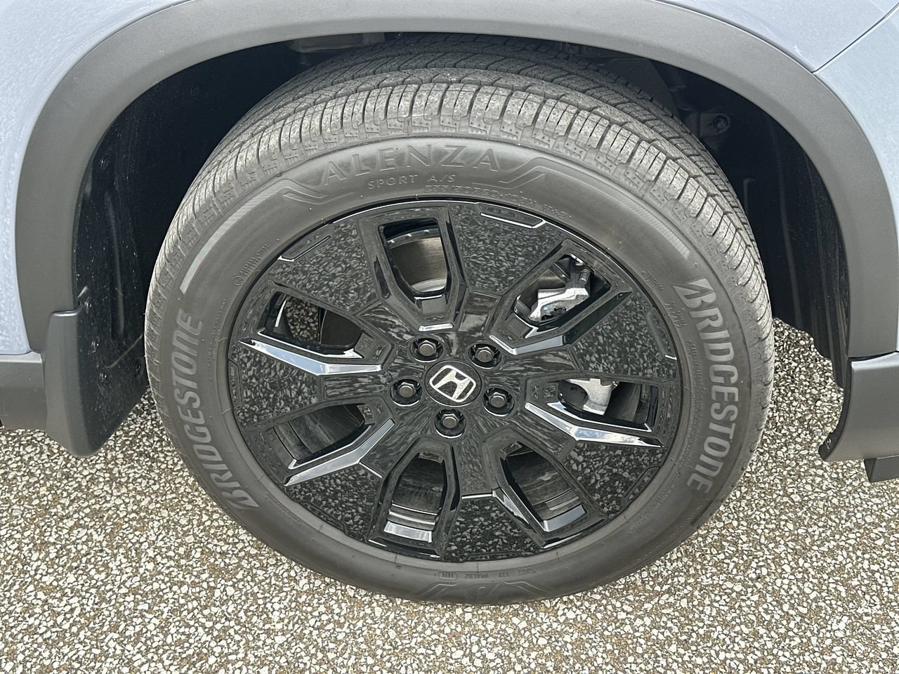 New 2026 Sonic Gray Pearl Honda Black Edition AWD image 10