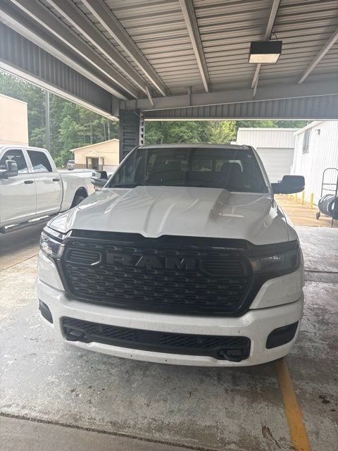Used 2025 White Ram Big Horn/Lone Star image 2