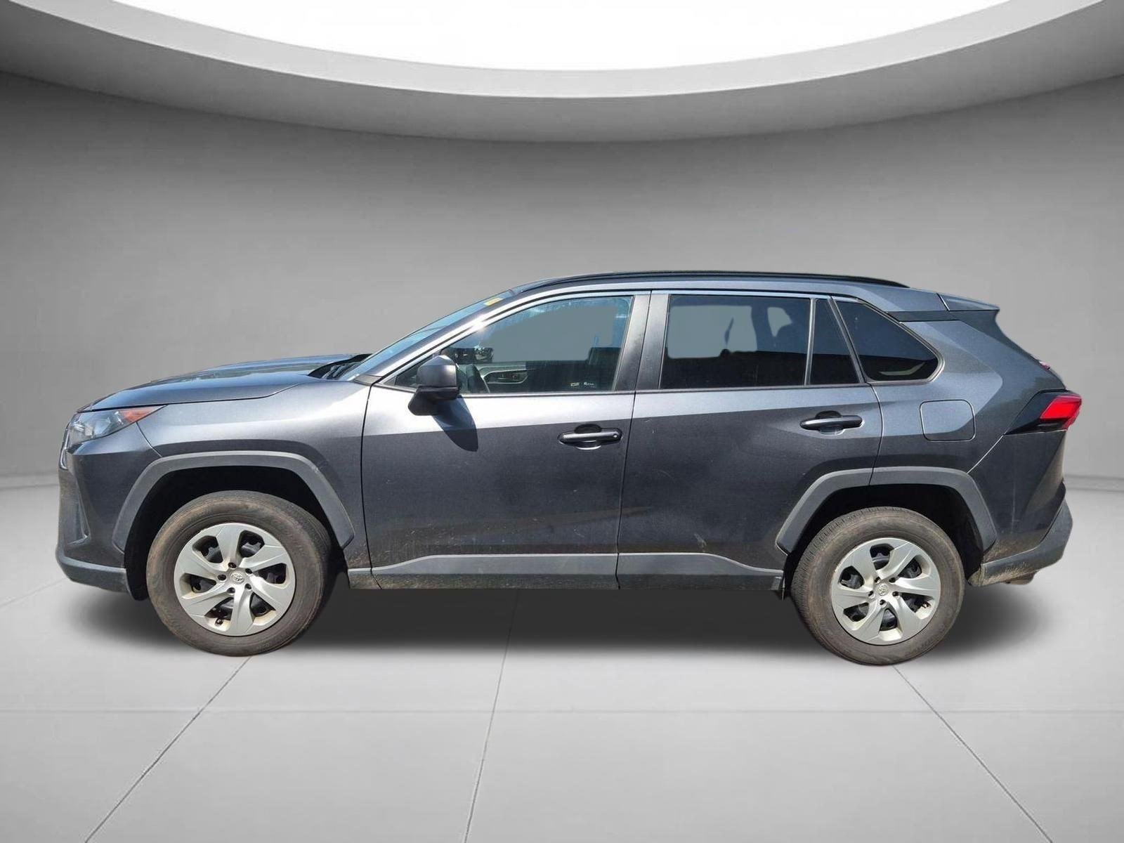 Used 2021 Magnetic Gray Metallic Toyota LE image 2