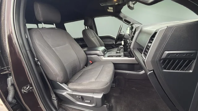 Used 2019 Magma Red Metallic Ford XLT image 11
