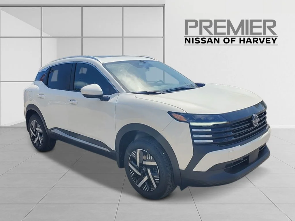 Used 2026 Aspen White Nissan SV image 2