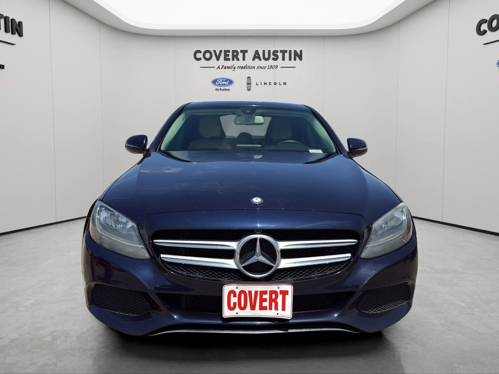 Used 2017  Mercedes-Benz C 300 image 4