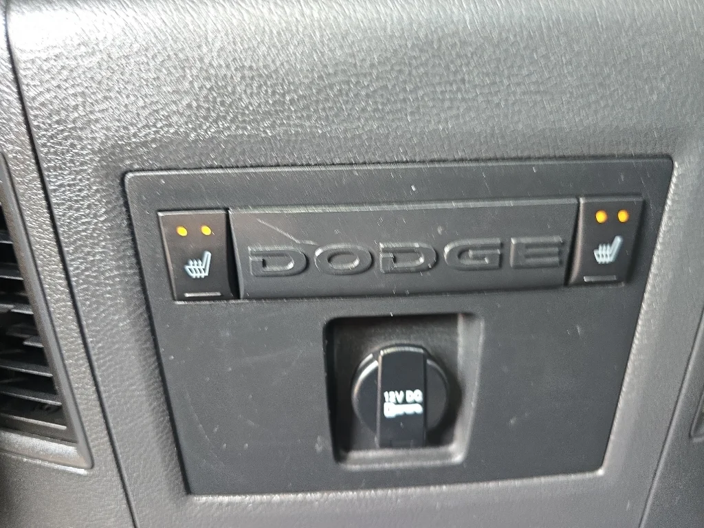 Used 2009 Gray Dodge LARAMIE image 24