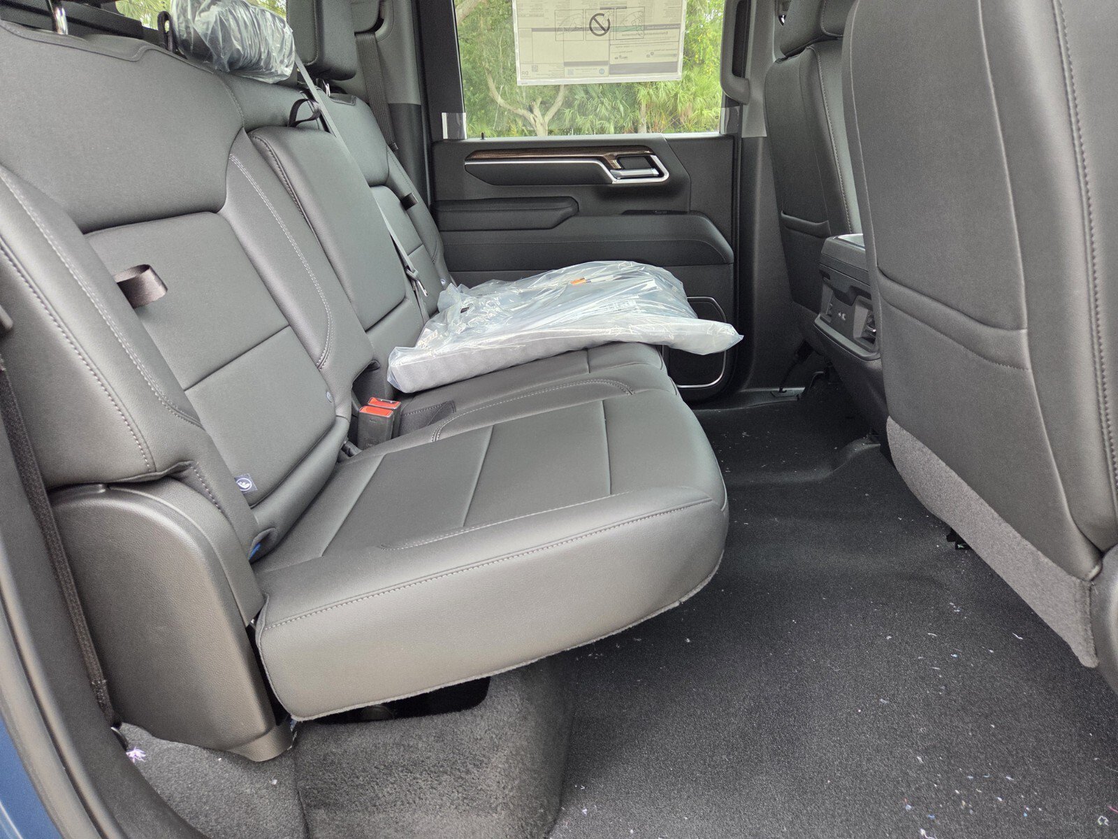 New 2026 Lakeshore Blue Metallic Chevrolet LT image 17