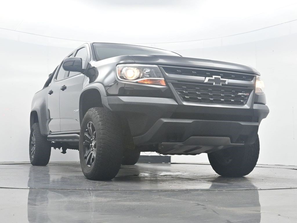 Used 2019 Black Chevrolet 4WD ZR2 image 26